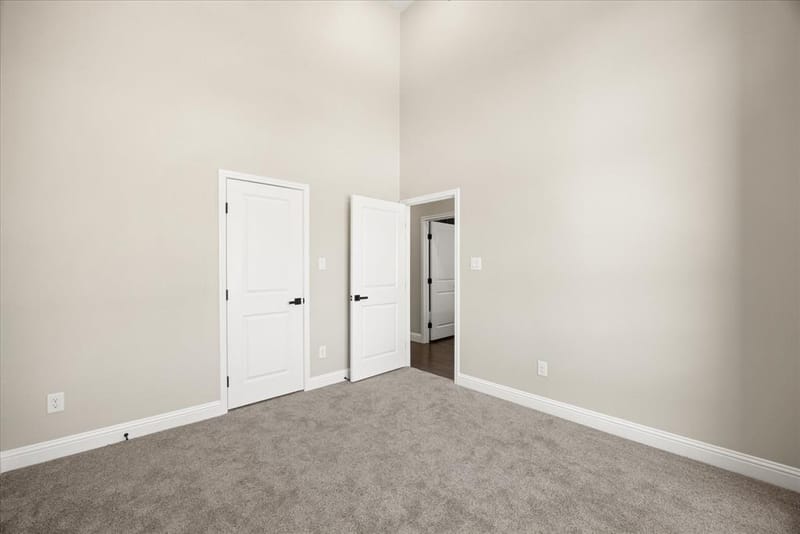 210 Knob Hill Drive, Granbury TX 76048 - Photo 25