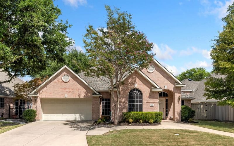 809 Lake Point Circle, McKinney TX 75072