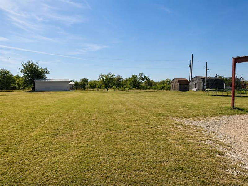 155 N Swanson Road, Mineral Wells TX 76067 - Photo 21