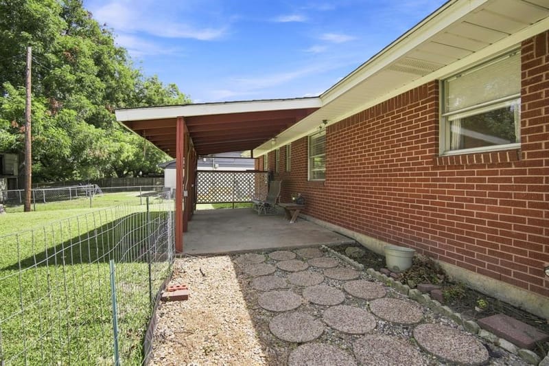 1420 Austin Drive, Ennis TX 75119 - Photo 26