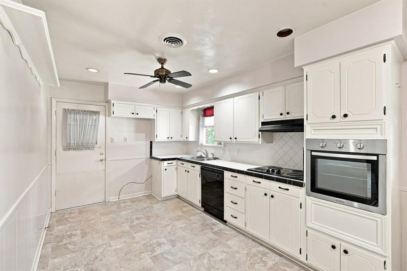 1420 Austin Drive, Ennis TX 75119 - Photo 7