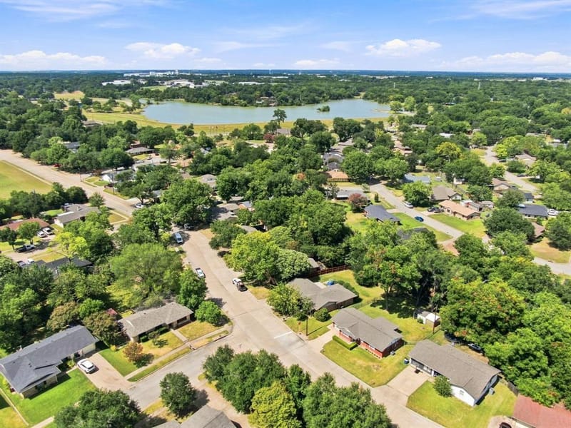 1420 Austin Drive, Ennis TX 75119 - Photo 28