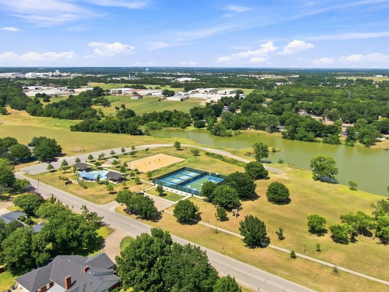 1420 Austin Drive, Ennis TX 75119 - Photo 29