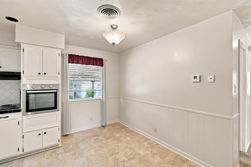 1420 Austin Drive, Ennis TX 75119 - Photo 8