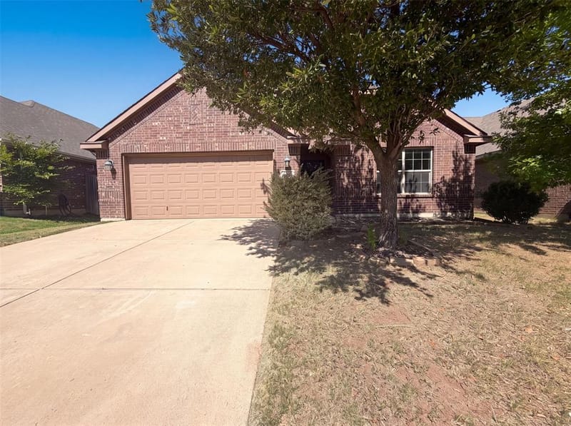 11920 Hassop Lane, Burleson TX 76028