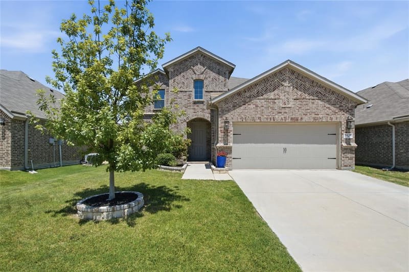 5616 Salt Springs Drive, Fort Worth TX 76179 - Photo 4