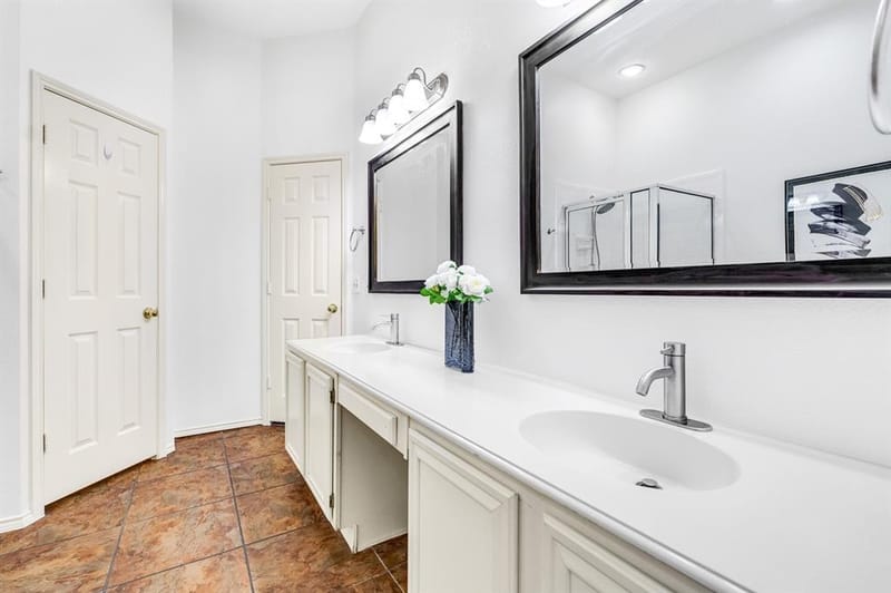 334 Touchdown Drive, Irving TX 75063 - Photo 28