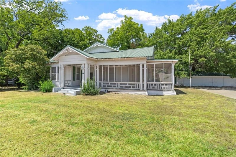 106 N 1st Street W, Dawson TX 76639 - Photo 7