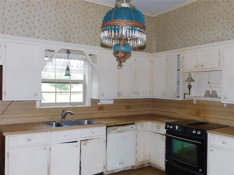 106 N 1st Street W, Dawson TX 76639 - Photo 19