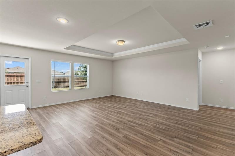 4652 Benham Drive, Fort Worth TX 76036 - Photo 13