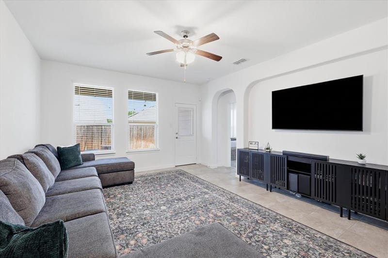 9125 Edenberry Lane, Fort Worth TX 76179 - Photo 7