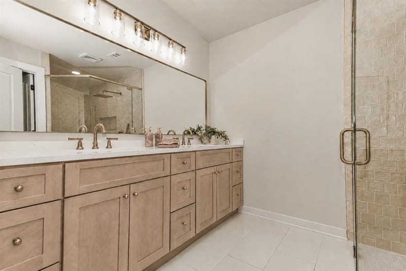 13924 Tanglewood Place, Farmers Branch TX 75234 - Photo 11