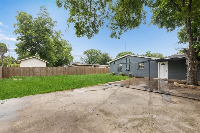 2519 Maverick Avenue, Dallas TX 75228 - Photo 29