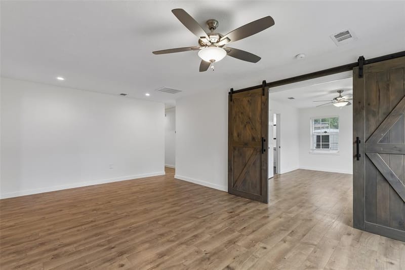 2519 Maverick Avenue, Dallas TX 75228 - Photo 4