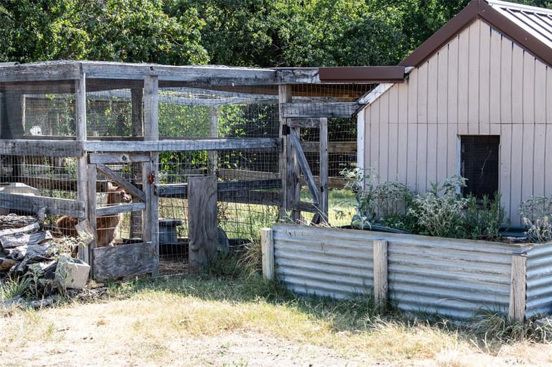 344 County Road 1660, Chico TX 76431 - Photo 12