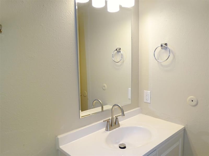 7220 Emory Oak Lane, Dallas TX 75249 - Photo 27