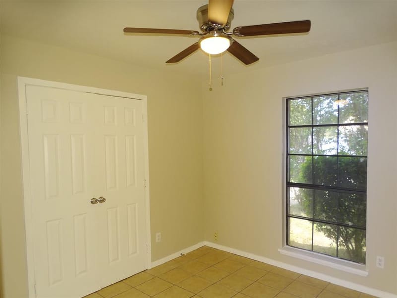 7220 Emory Oak Lane, Dallas TX 75249 - Photo 22