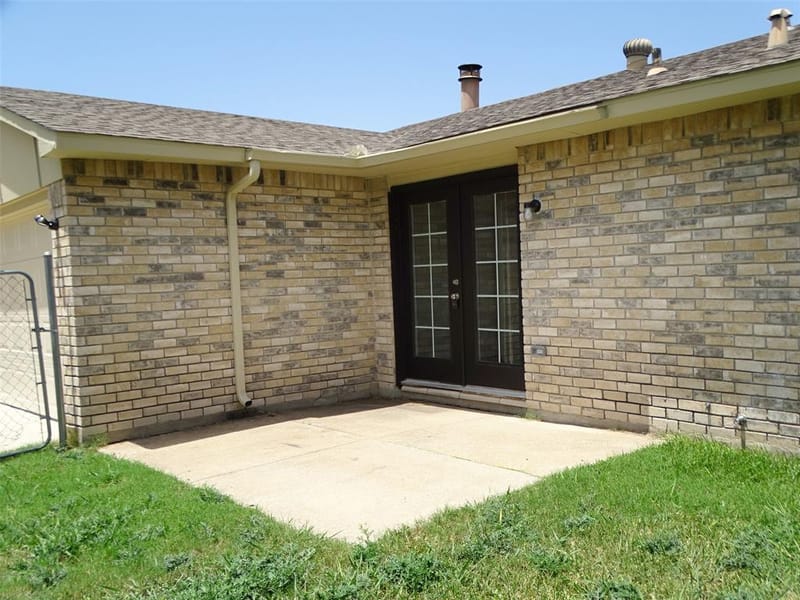 7220 Emory Oak Lane, Dallas TX 75249 - Photo 29