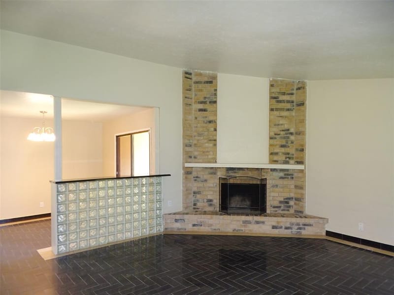7220 Emory Oak Lane, Dallas TX 75249 - Photo 8