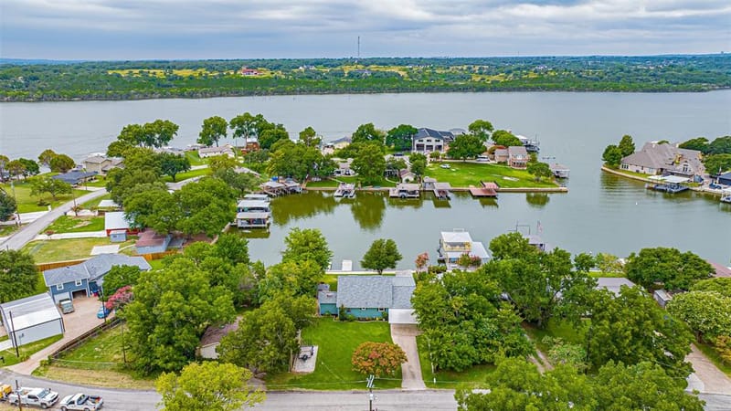 4620 E Holiday Estates Court, Granbury TX 76049 - Photo 40