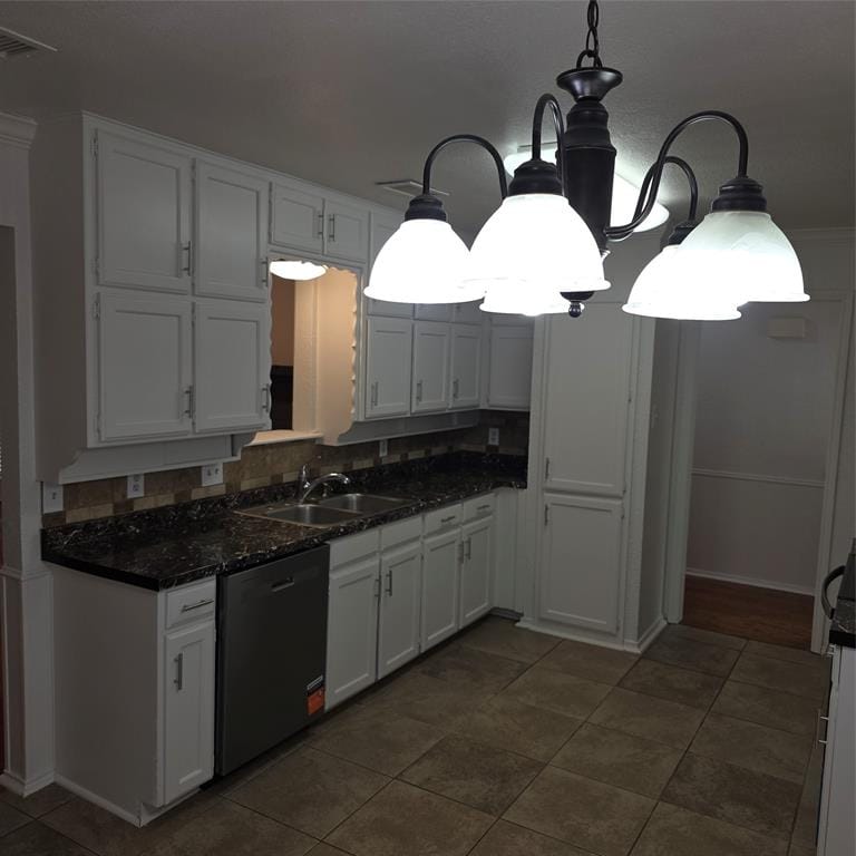5525 Parliament Drive, Arlington TX 76017 - Photo 11