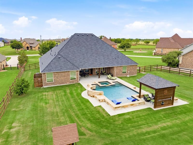 13450 Kira Lane, Justin TX 76247 - Photo 5