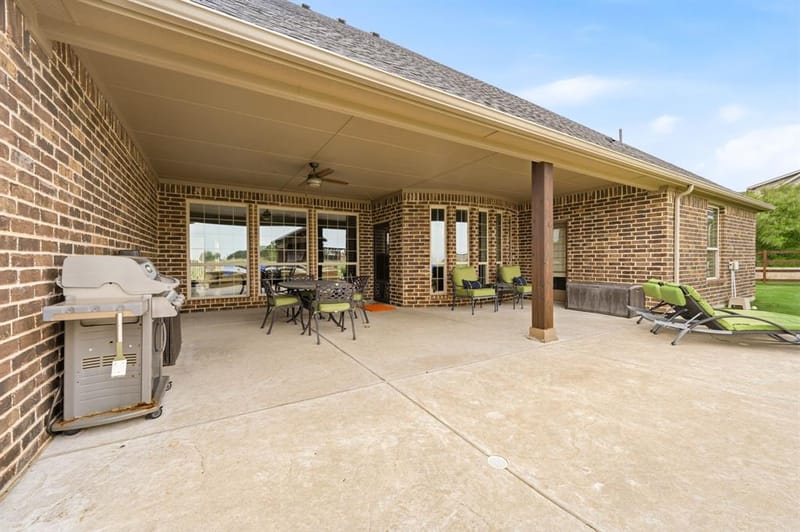 13450 Kira Lane, Justin TX 76247 - Photo 24
