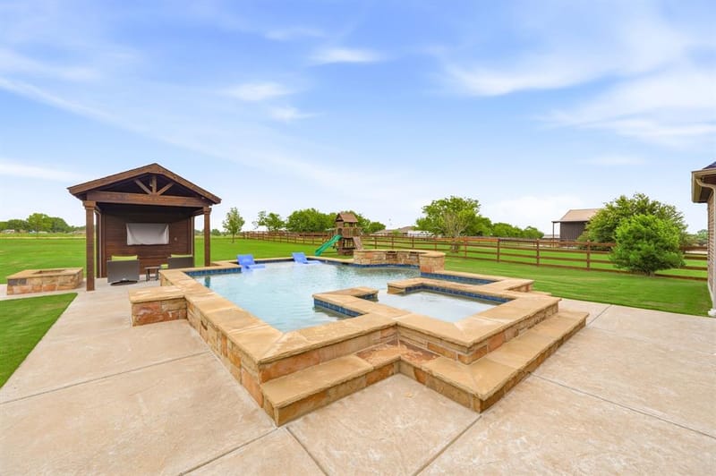 13450 Kira Lane, Justin TX 76247 - Photo 25