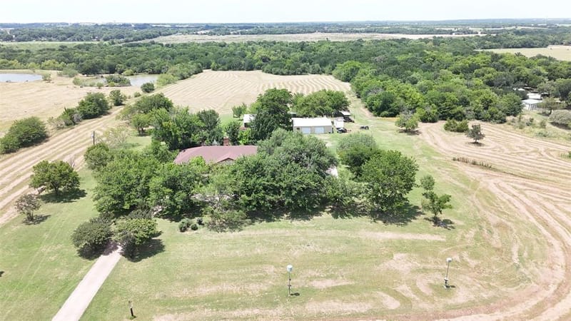 2114 FM 1181, Ennis TX 75119 - Photo 32