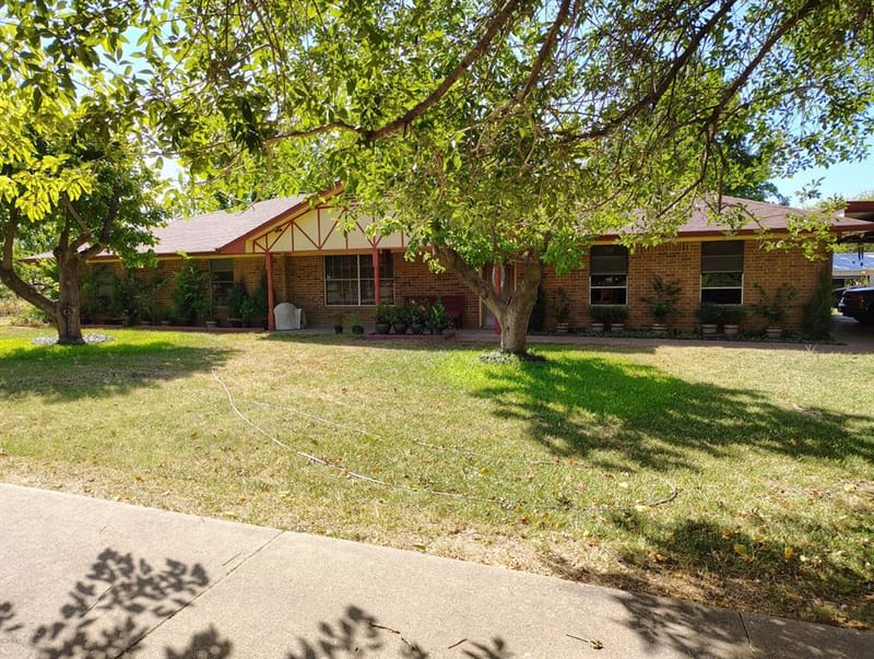 2114 FM 1181, Ennis TX 75119
