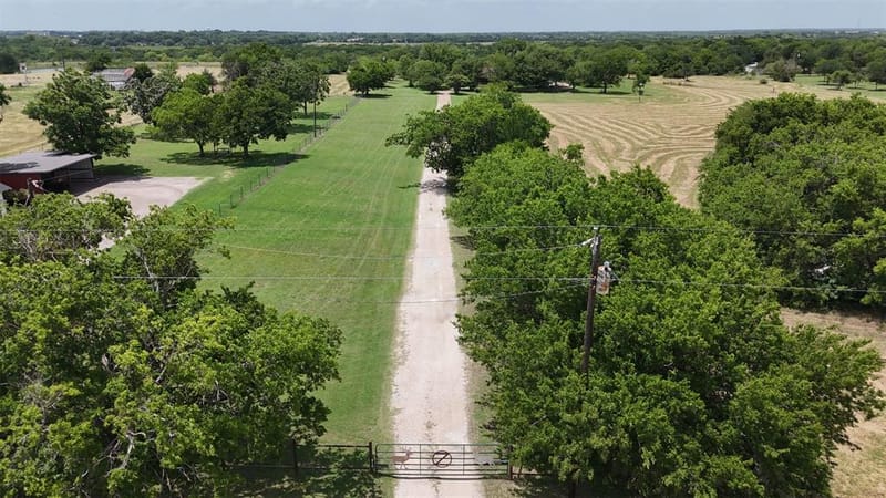2114 FM 1181, Ennis TX 75119 - Photo 24