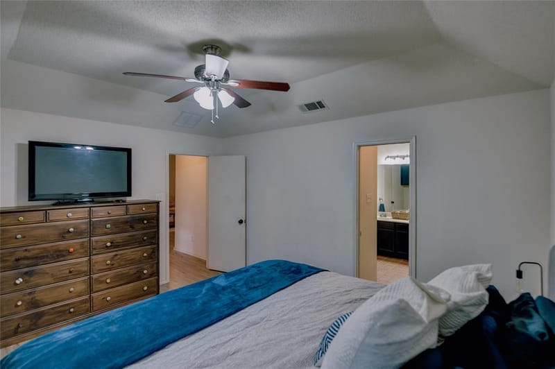 1129 Doreen Street, White Settlement TX 76108 - Photo 10