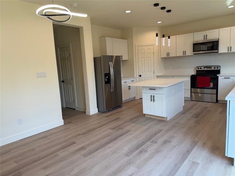 4716 Frank Street, Dallas TX 75210 - Photo 9