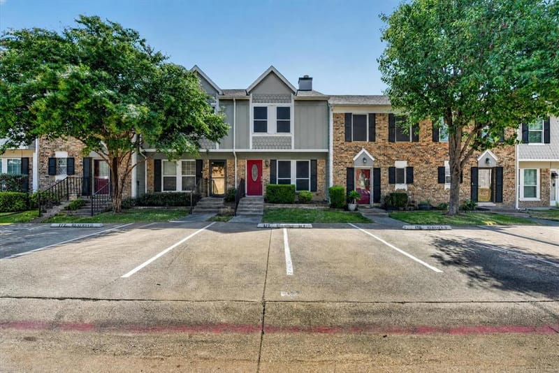 177 Merlin Way, Euless TX 76039