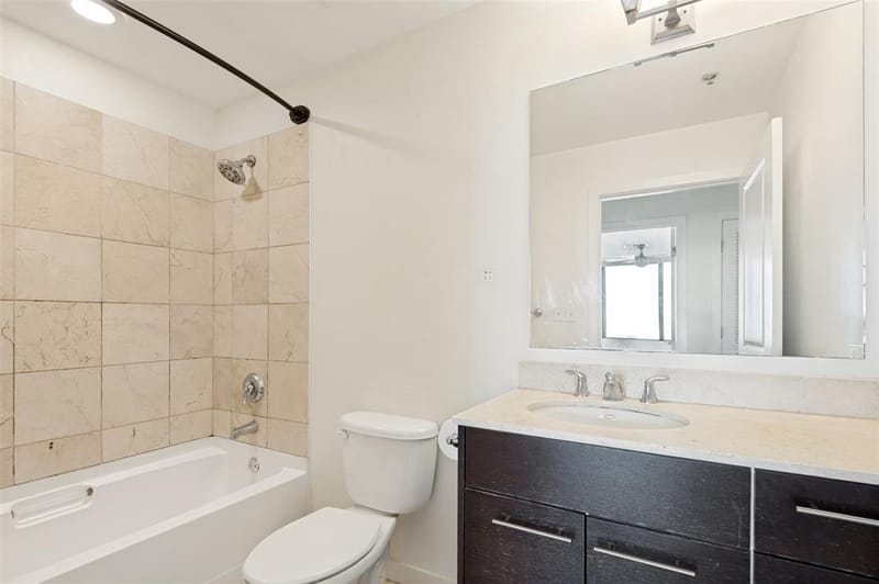 1200 Main Street # 1703, Dallas TX 75202 - Photo 18