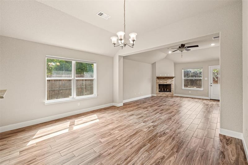417 W 7th Street, Weatherford TX 76086 - Photo 8