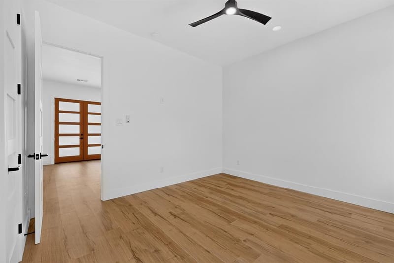 609 E Grove Street, Kaufman TX 75142 - Photo 30