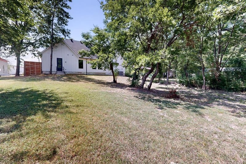 609 E Grove Street, Kaufman TX 75142 - Photo 39