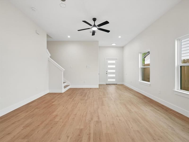 826 Stamps Avenue, Fort Worth TX 76114 - Photo 10