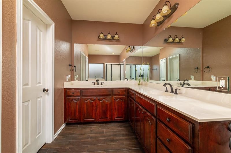 45 Beechcreek Drive, Edgecliff Village TX 76134 - Photo 29