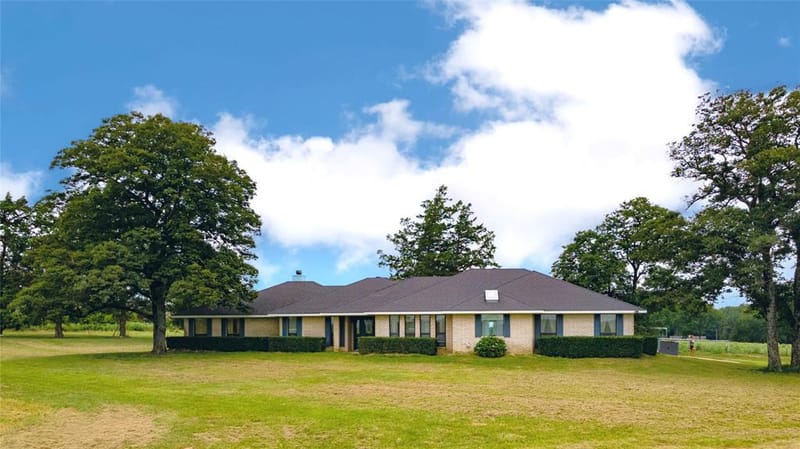 1712 CR 4240, Mount Pleasant TX 75455