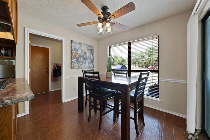 113 Cottonwood Court, Hudson Oaks TX 76087 - Photo 15
