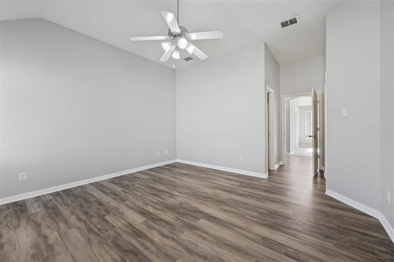 1351 Clearwater Drive, Grand Prairie TX 75052 - Photo 16