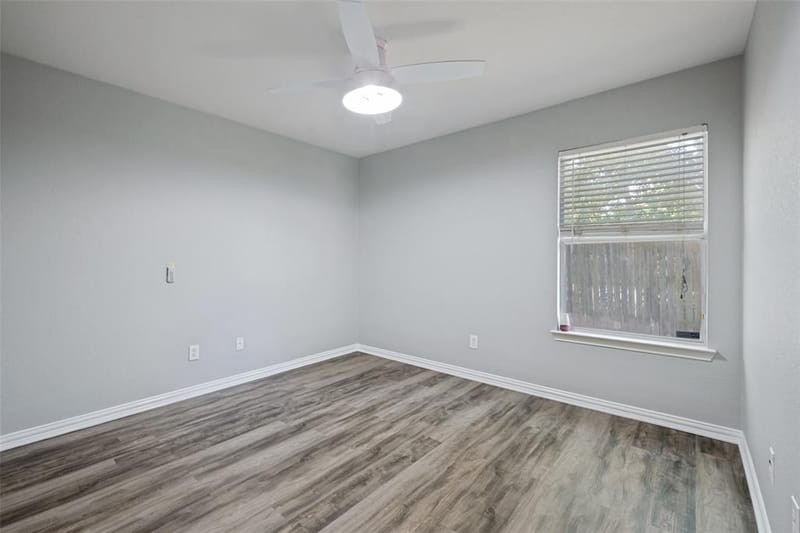 1351 Clearwater Drive, Grand Prairie TX 75052 - Photo 8
