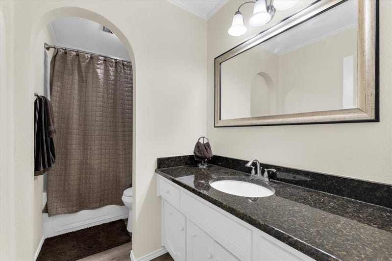 2534 S Robinson Drive, Robinson TX 76706 - Photo 22