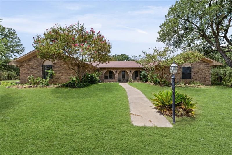 2534 S Robinson Drive, Robinson TX 76706 - Photo 38