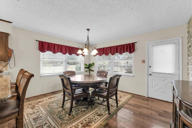 2534 S Robinson Drive, Robinson TX 76706 - Photo 10