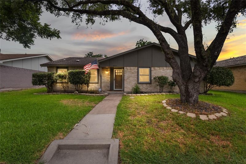 6219 Cedar Lane, Rowlett TX 75089