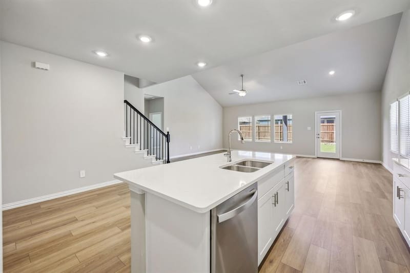 2513 Nicole Drive, Denton TX 76208 - Photo 5
