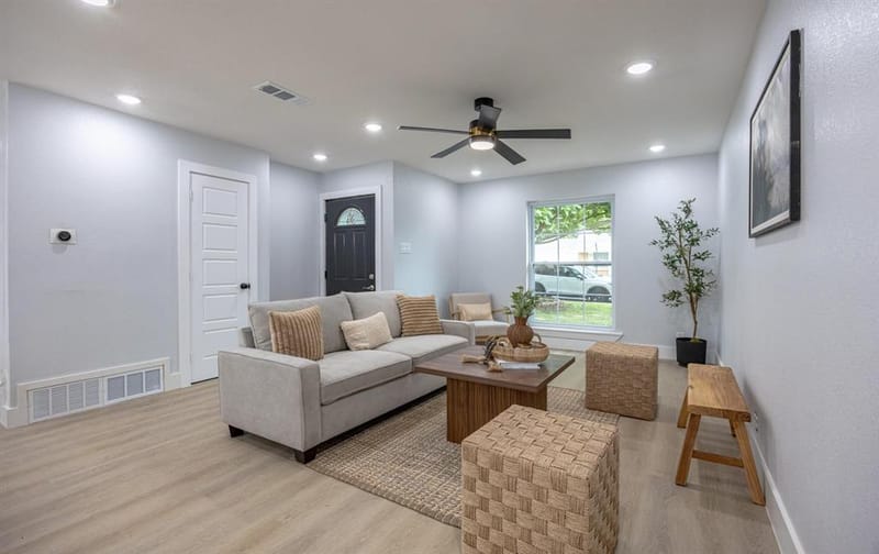 1208 Andrews Street, Arlington TX 76011 - Photo 7